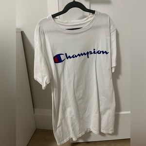 White champion tee shirt in brand new condition.